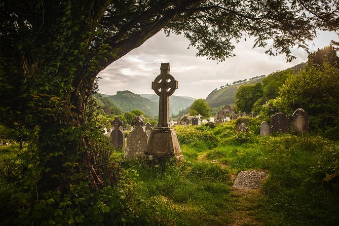 3-Day Blarney Castle, Kilkenny & Irish Whiskey Tour Inc Admission - Waterford connects Viking roots with modern craft