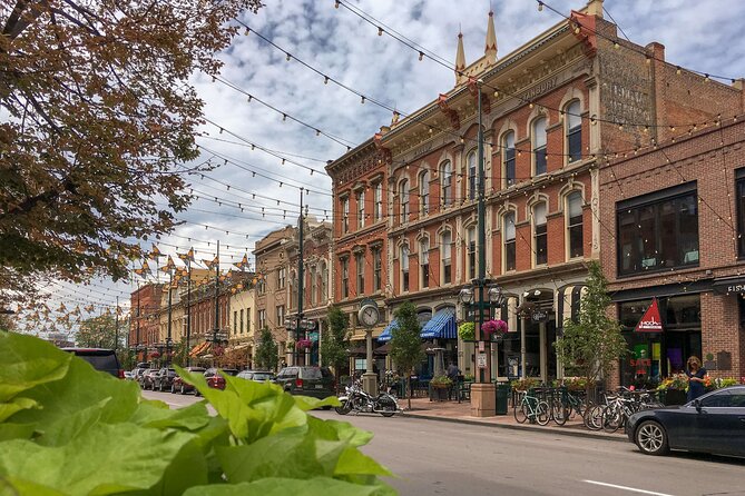 3 Hour Whiskey and History Tour - Denver stories make the walking worthwhile