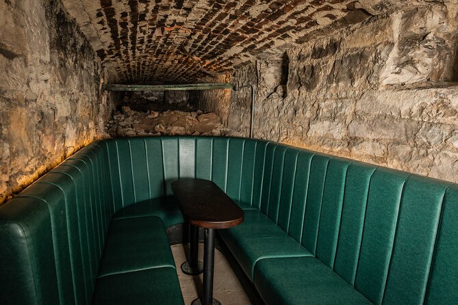 90min Connoisseur Underground Whisky Tasting - What happens during the 90 minutes
