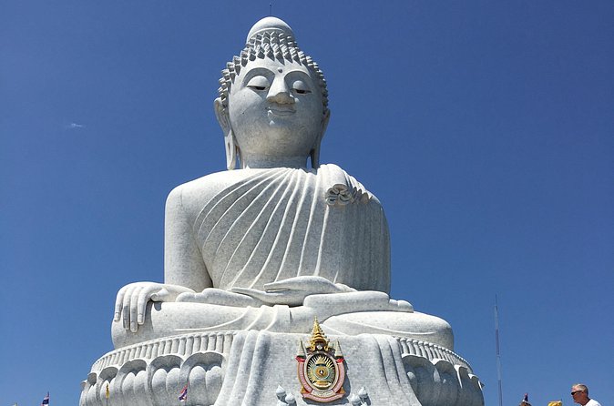 Big Buddha & The Distillery Phuket - Cashews, flavors, and the final stop