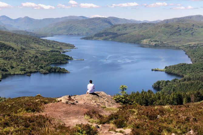 Bonnie Lochs & Bold Whisky Small Group Tour from Edinburgh - What the small-group coach means for you