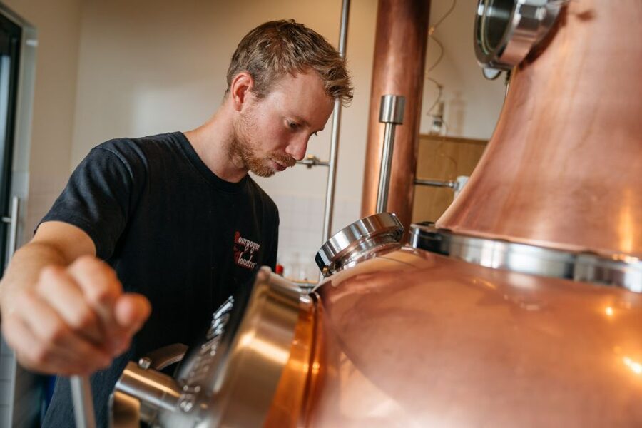 Bruges: Bourgogne des Flandres Brewery and Distillery Visit - Who will enjoy this brewery visit?