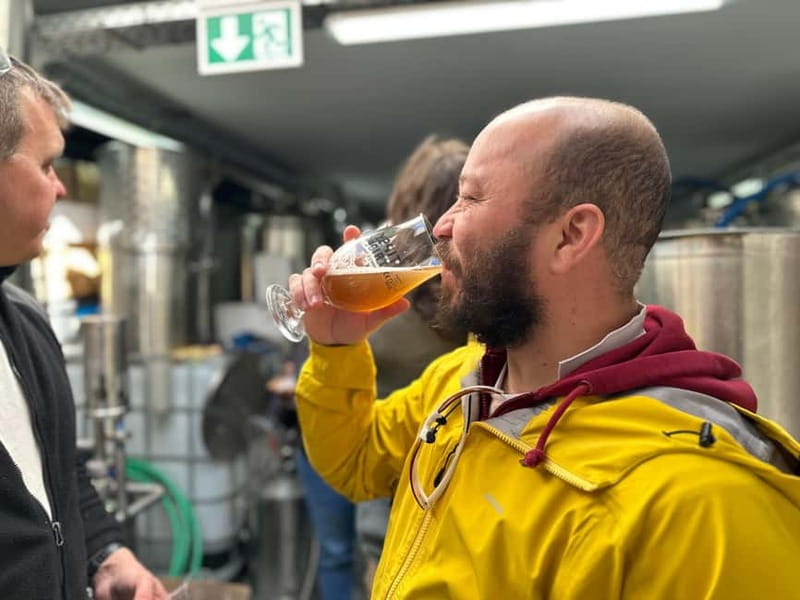 Brussels: micro brewery & distillery tour + beer tasting - Meeting the brewer instead of following a script