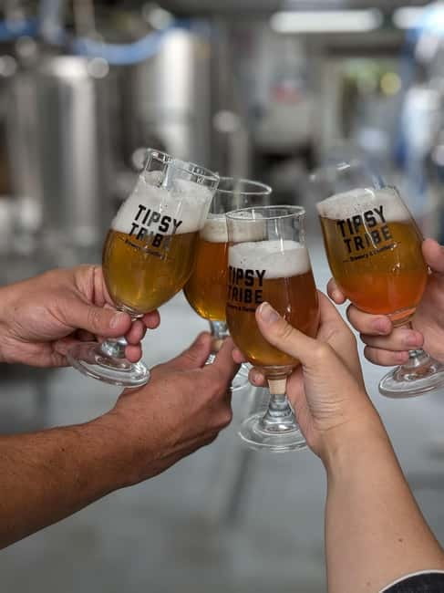 Brussels: micro brewery & distillery tour + beer tasting - Tasting two different craft beers