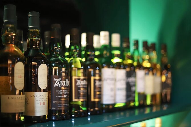 Cellar Of Scotland Walking Tour, taste Edinburgh's finest drinks - Scottish gin and the move to spirits