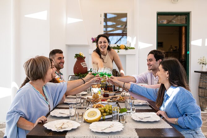 Citron Tasting and Distillery 1-Hour Guided Tour in Naxos - Key points before you book