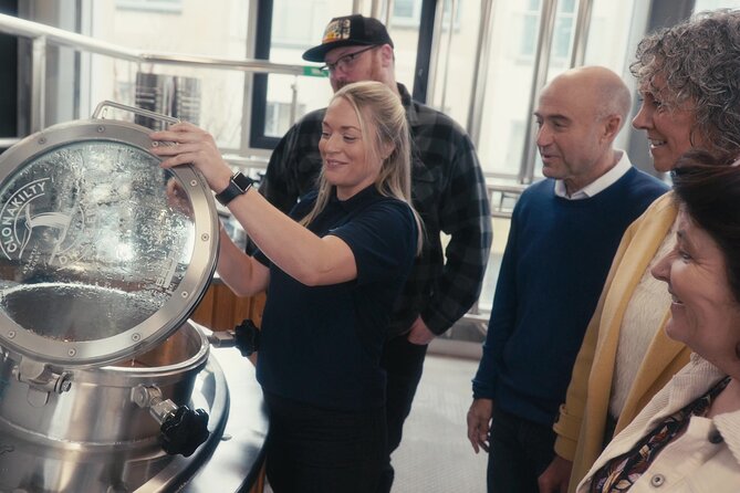 Clonakilty Distillery Tour & Classic Whiskey Tasting - The tasting of two Clonakilty whiskeys