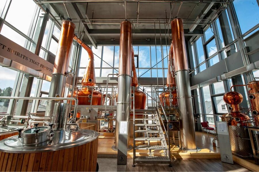 Clonakilty Distillery: Tour & Classic Whiskey Tasting - The cask room explains where flavor comes from