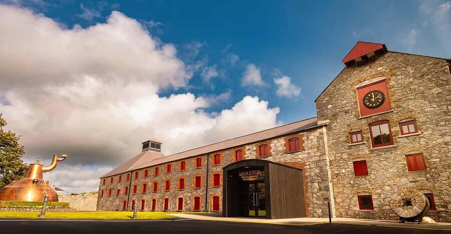 Cork: Midleton Distillery Behind the Scenes Tour & Tasting - Why Midleton’s two-hour format is worth your time
