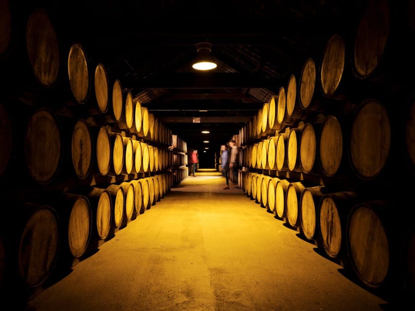 Cork: Midleton Distillery (Jameson) Premium Whiskey Tasting - How the 25-minute timing works for your day
