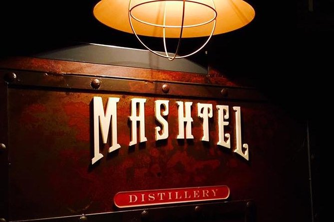 Craft Gin and exclusive brandies in unique distillery - The tasting: gin, brandy, liqueurs, and wine