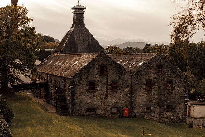 Create Your Own Scotch Whisky - Creating your recipe in the blending room
