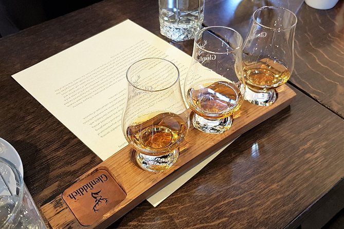 Deluxe 5 star Private Speyside Whisky Tour - Glenfarclas: a useful place for a proper tour