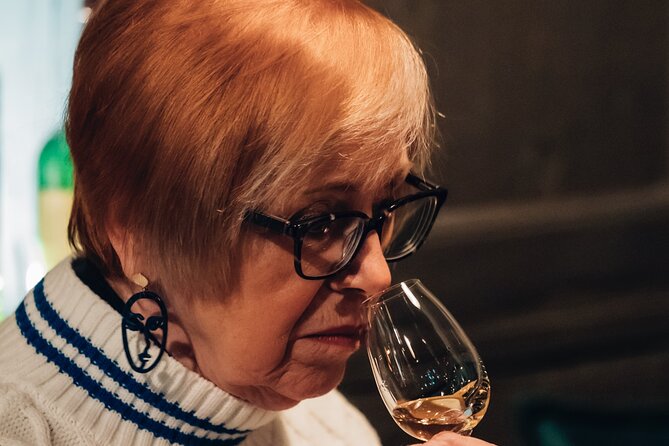 Dublin 6 Whiskey Tasting & 3 Food Pairing Walking Tour with Local - Who will get the most from this tour