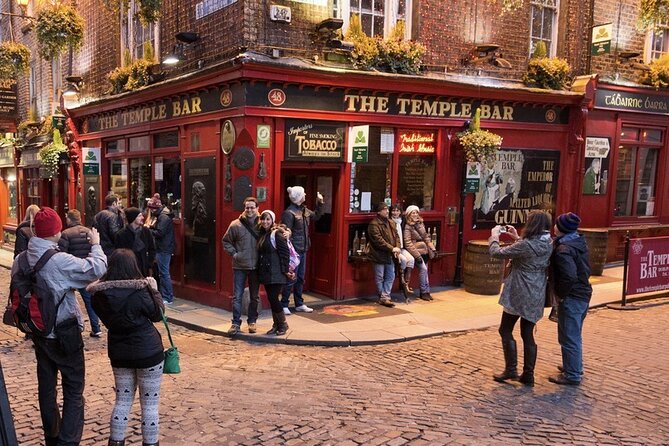 Dublin Food and Drink Walking Tour and Jameson Irish Coffee Demo - The guides are the main reason to book