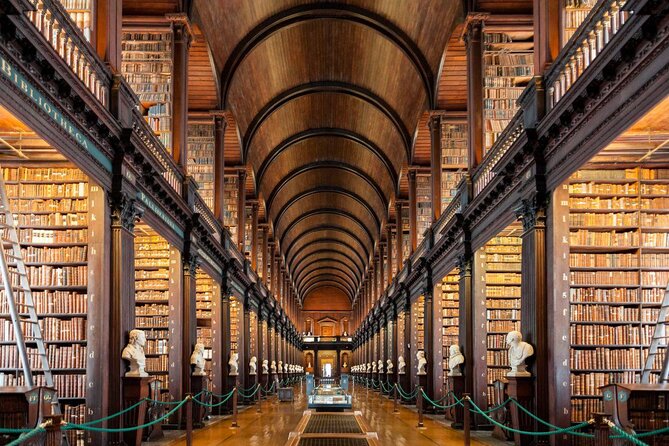 Dublin in a Day: Dublin Castle, Book of Kells, Guinness & Whiskey - Quick takeaways for planning your day