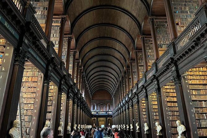 Dublin in a Day: Dublin Castle, Book of Kells, Guinness & Whiskey - Guinness Storehouse and the Gravity Bar finish