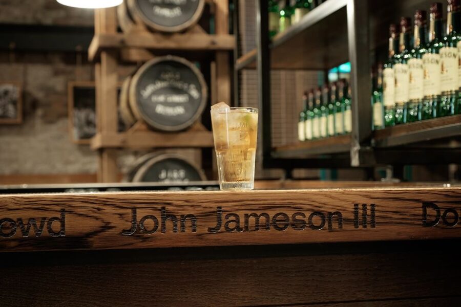 Dublin: Jameson Whiskey Distillery Tour with Tastings - Three parts of the whiskey experience