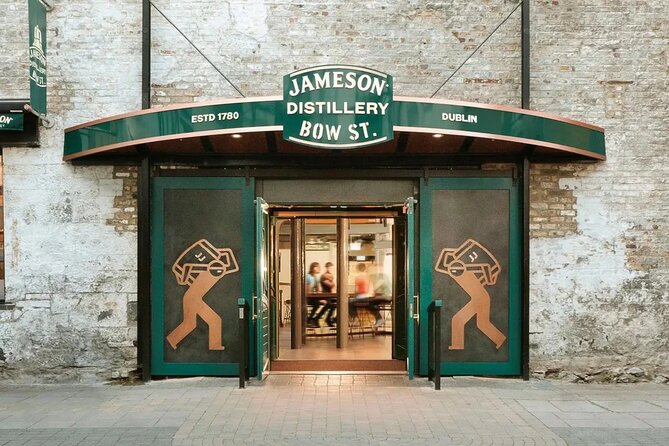 Dublin Premium VIP Small Group Tour Jameson & Guinness Storehouse - The walk to The Brazen Head and Robert Emmet’s story