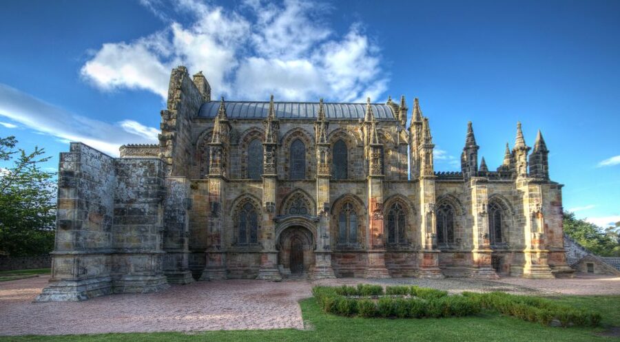 Edinburgh: Rosslyn Chapel, Borders & Glenkinchie Distillery - Border scenery between the stops