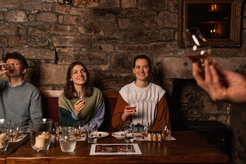 Edinburgh: Small-Group History of Whisky Tour with Tasting - Why Edinburgh is a smart place to learn about whisky