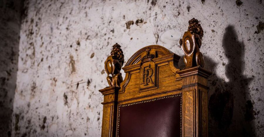 Edinburgh: The Lost Close Underground Scotch Whisky Tasting - What happens during the 90-minute session