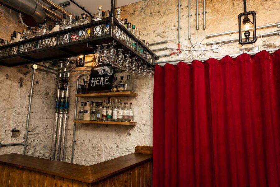 Edinburgh: The Lost Close Underground Scotch Whisky Tasting - Who will get the most from this experience