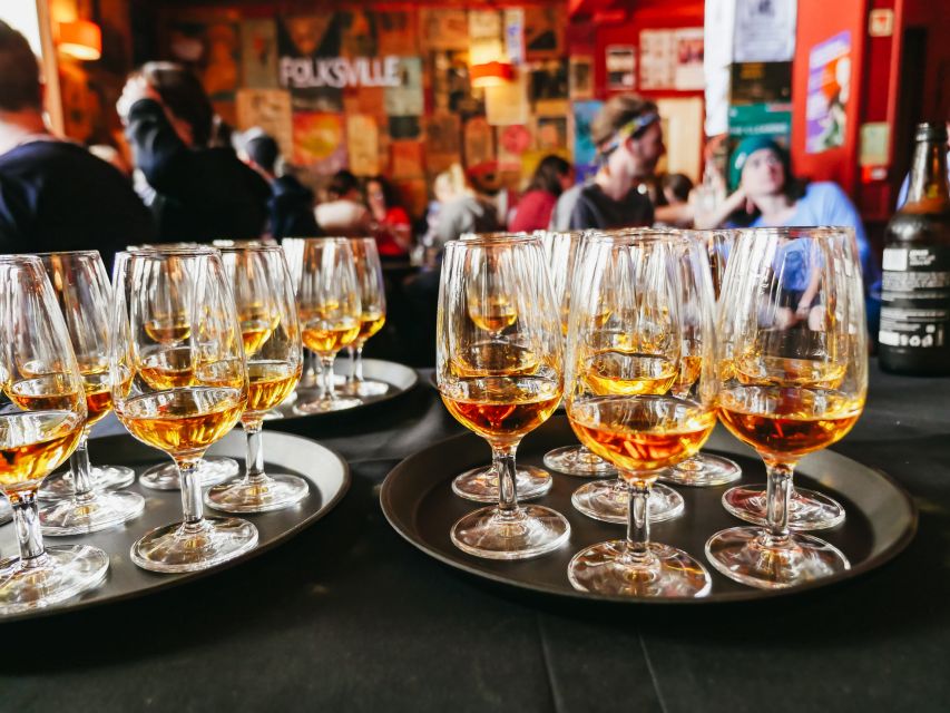 Edinburgh: Whisky Tasting with History and Storytelling - Four single malts, four Scottish styles
