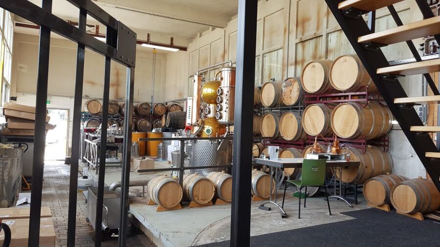 Eindhoven: Bottle Distillery Tour and Tasting Experience - The tasting: three spirits and a proper snack