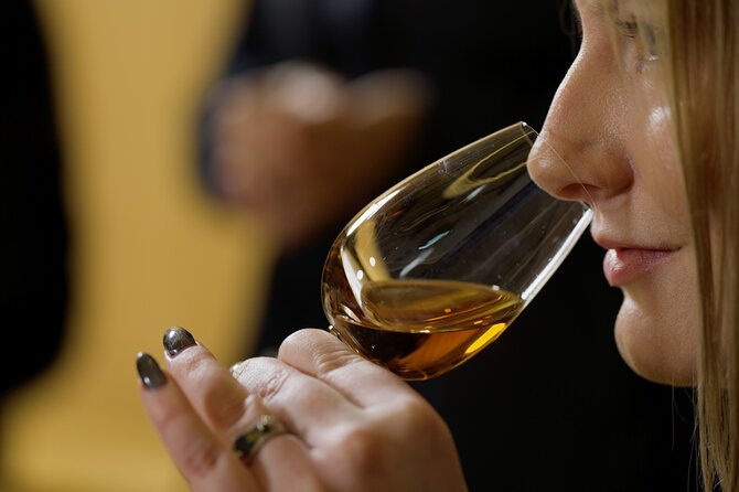 Exclusive Single Malt Whisky Making Experience near Edinburgh - Starting with Rosebank’s story