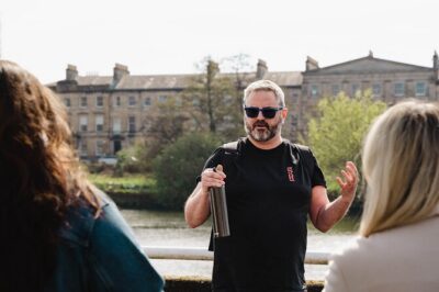 Explore Glasgow: Scottish Rogue Whisky Walking Pub Crawl