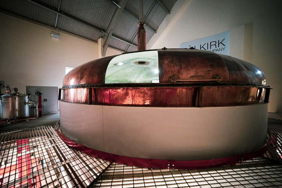 Falkirk: Distillery Tour with Whisky Tasting - The 4.6-tonne mash tun and modern mill room