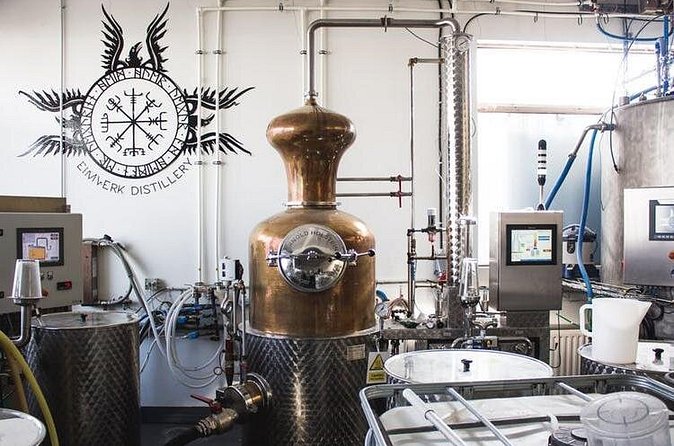 Flóki Whisky Distillery Tour & Tasting in Reykjavík - The guides make or break the visit
