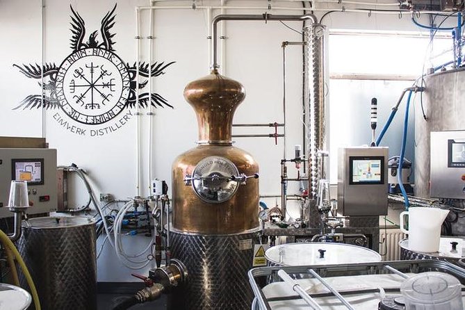 Flóki Whisky Distillery Tour & Tasting in Reykjavík - Practical details that affect your visit