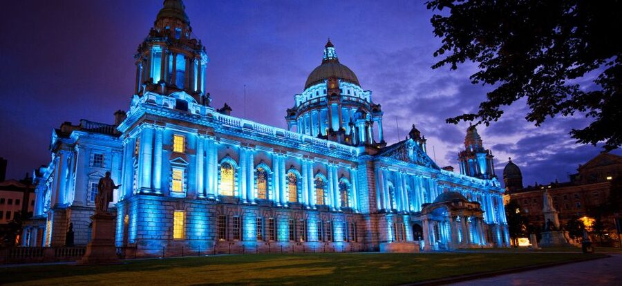 From Dublin: Giant's Causeway Tour and Whiskey Tasting - Who should book this Northern Ireland day trip?