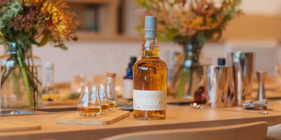 From Edinburgh: Glenkinchie Distillery Tour & Whisky Tasting - What the time at Glenkinchie feels like