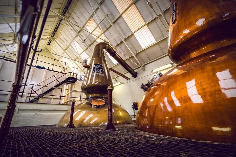 From Edinburgh: Glenkinchie Distillery Tour & Whisky Tasting - Who will enjoy this half-day outing