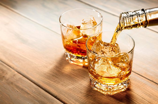 From Edinburgh: St. Andrews and Whisky Tour (Small Group) - Who should book this small-group tour?
