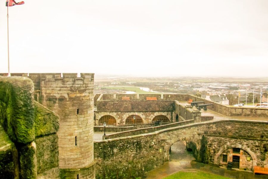 From Edinburgh: Stirling Castle, Loch Lomond & Whisky Tour - Should you book it?