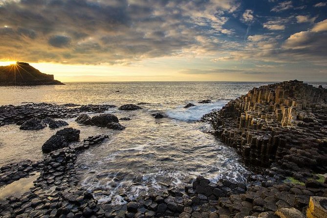 Giant Causeway, Dark Hedges & Whiskey Distillery tour from Dublin - Dunluce Castle: five minutes above the Atlantic