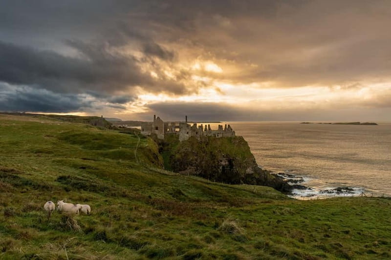 Giants causeway Irish castles & whiskey, Game of thrones - Giant’s Causeway is the main event