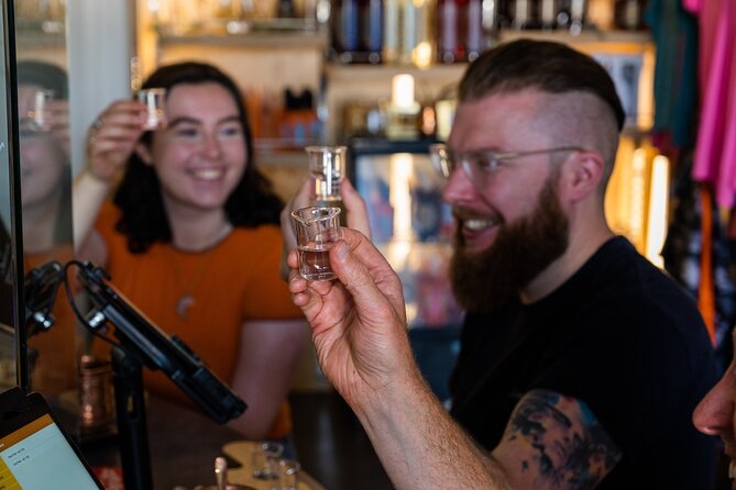 Gin Tasting Masterclass In Stillgarden Distillery - Four gins and four mixers