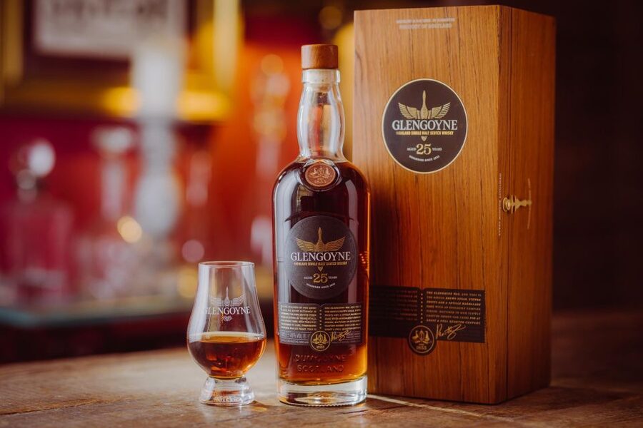 Glasgow: Sample Fine & Rare Whiskies at Glengoyne Distillery - A beautiful setting, but no production tour