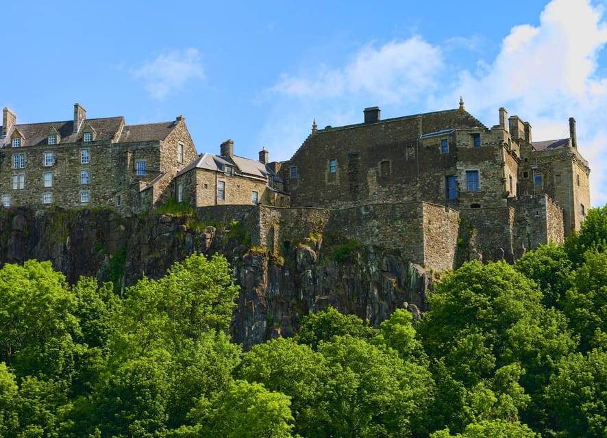 Glasgow: Stirling Castle, Loch Lomond Walk, and Whisky Tour - Practical details for a smooth day