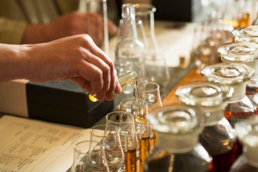 Glasgow: The Malt Master Experience at Glengoyne Distillery - From single casks to your own recipe
