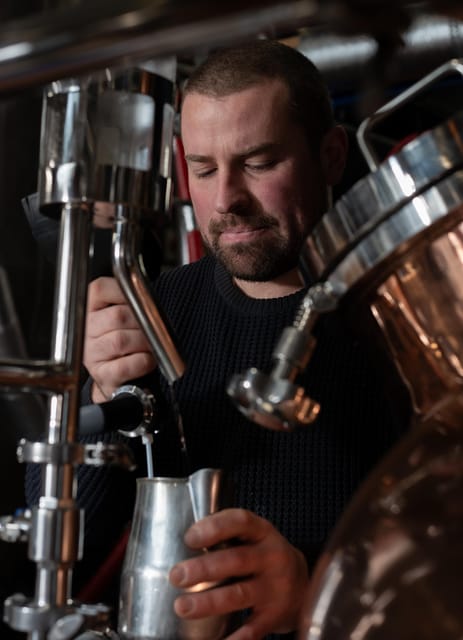 Grasmere Distillery tour - Seeing spirits made from scratch