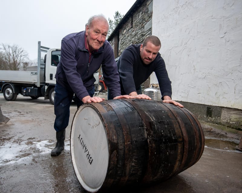 Grasmere Distillery tour - Family, dogs, and access