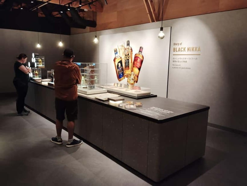 Hokkaido: Nikka Yoichi Whisky Museum Guided Tour & Tasting - Who should book this experience?
