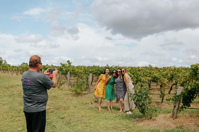 Hunter Valley Wine Tour ex Hunter Valley - Lunch, Cheese, Chocolate, Distillery - The guides make a real difference