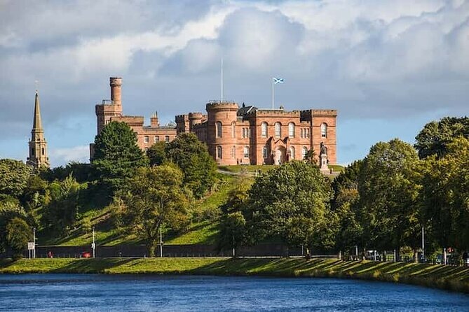 Invergordon Shore Excursion: Inverness, Cawdor Castle & Whisky - Key points to know before booking